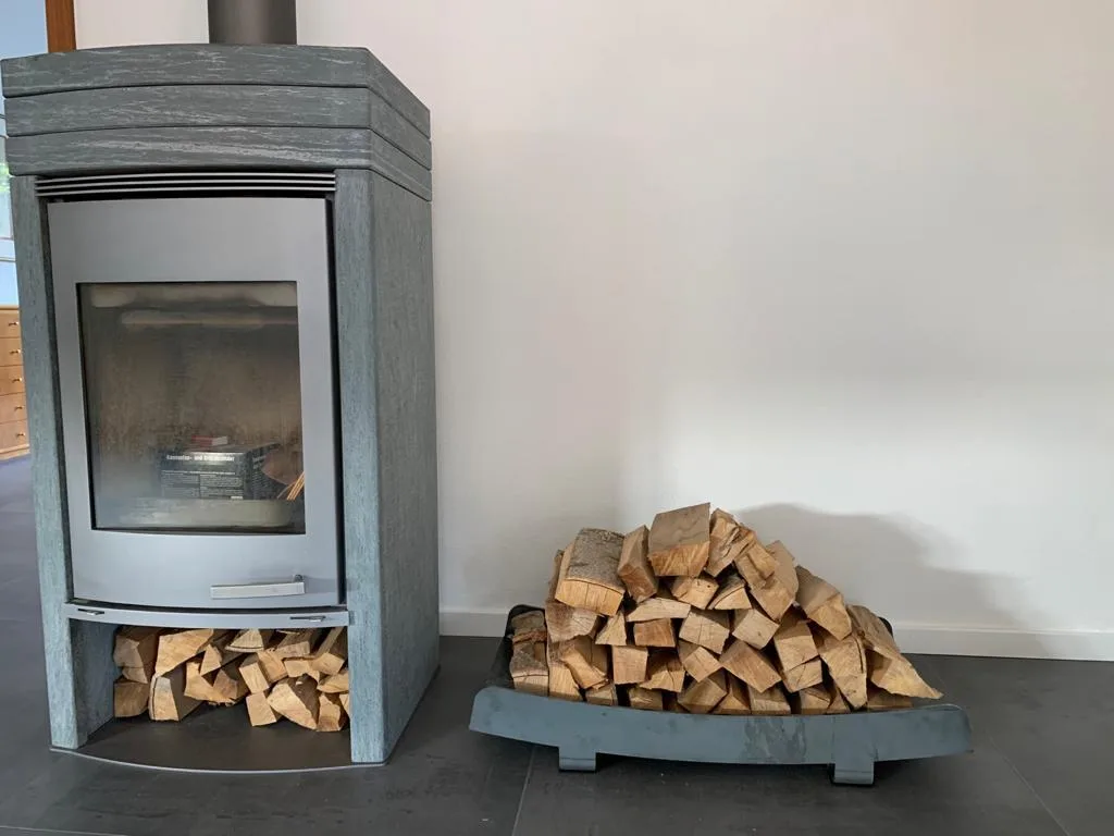 Feuerholzwiege klein – Bild 2